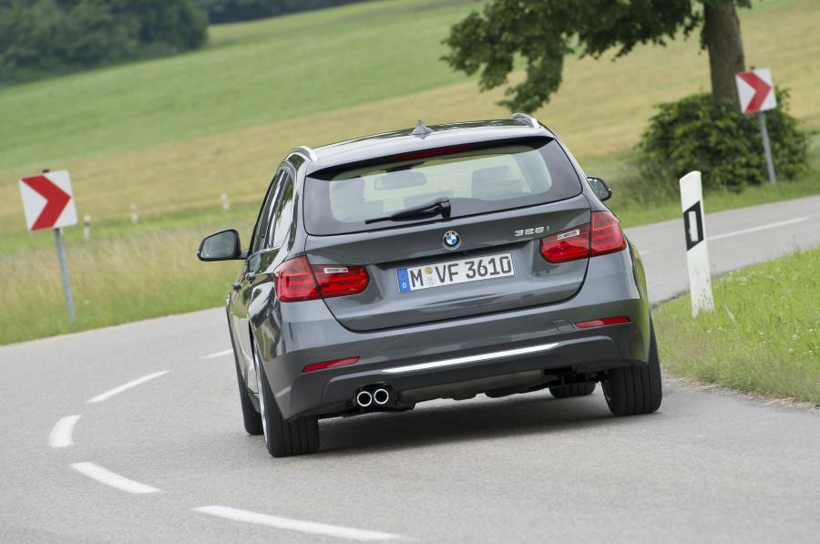  BMW 328i Touring Luxury 2012 года  (фото 153 из 200)